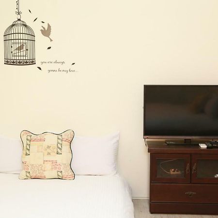 Flower Lane 650 Apartament Tainan Zewnętrze zdjęcie