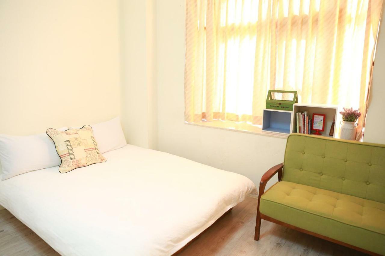Flower Lane 650 Apartament Tainan Zewnętrze zdjęcie