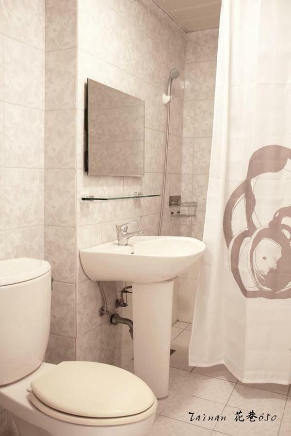 Flower Lane 650 Apartament Tainan Zewnętrze zdjęcie
